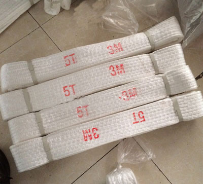 53׵